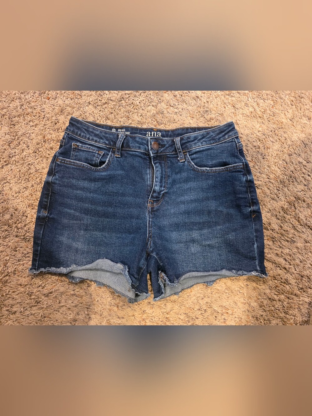 a.n.a Size 10 Mid-rise Jean Shorts